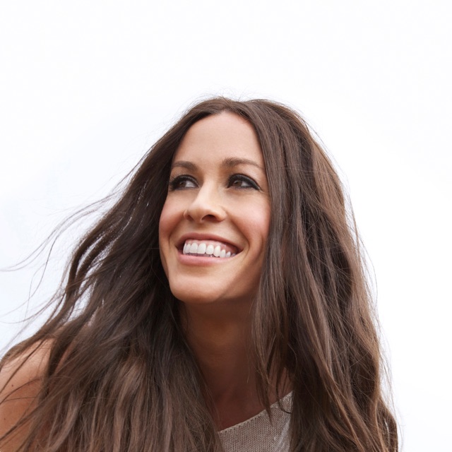Фото Alanis Morissette - тексты песен исполнителя