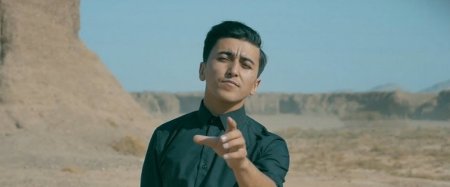 Рустам Азими, таджикский певец, чья биография полна ярких достижений